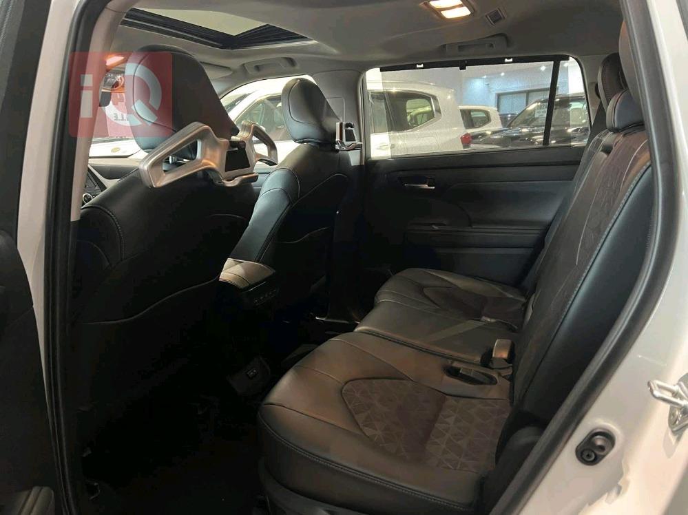 تويوتا هايلاندر